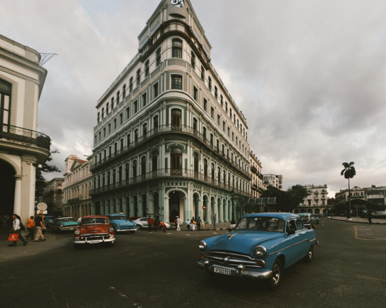 Utforsk den sjarmerende kystbyen Ericeira og dens digitale nomad-miljø